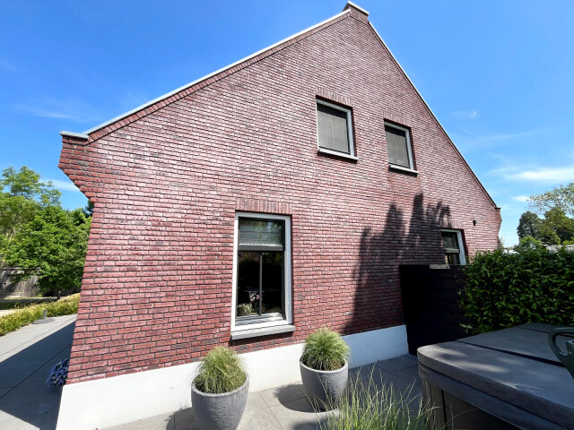 Vergipste gevel brickprotection